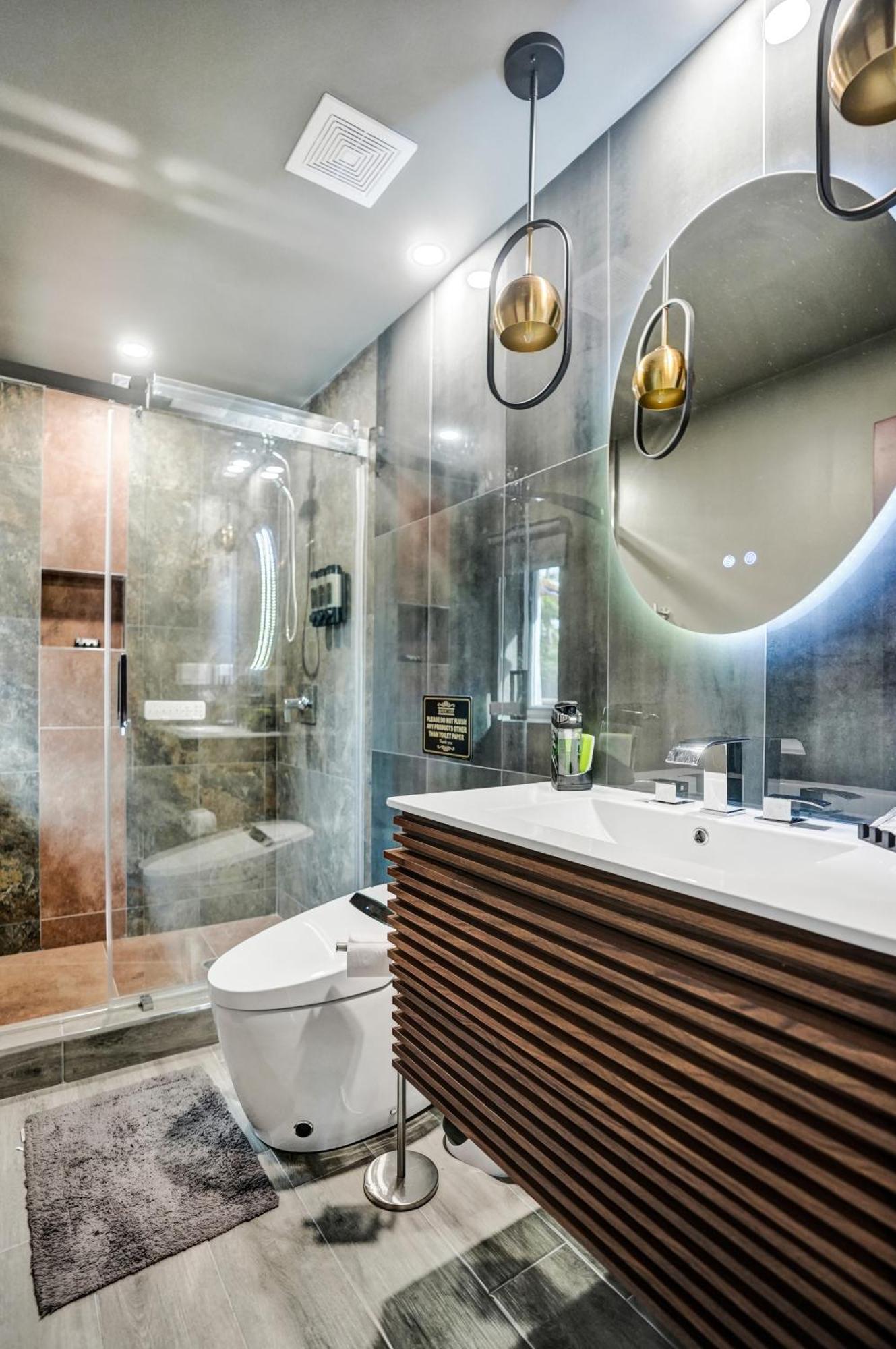 Kiki 3 - Men'S Clothing Optional Guest Houses 윌턴매너스 외부 사진